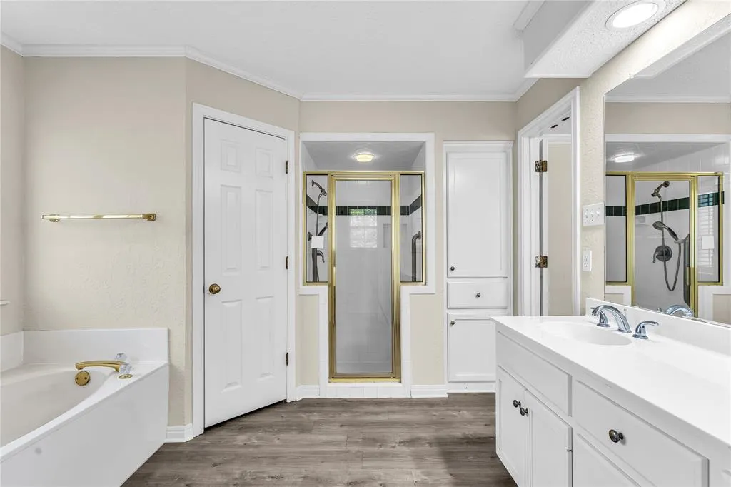1331 Western Ridge Drive