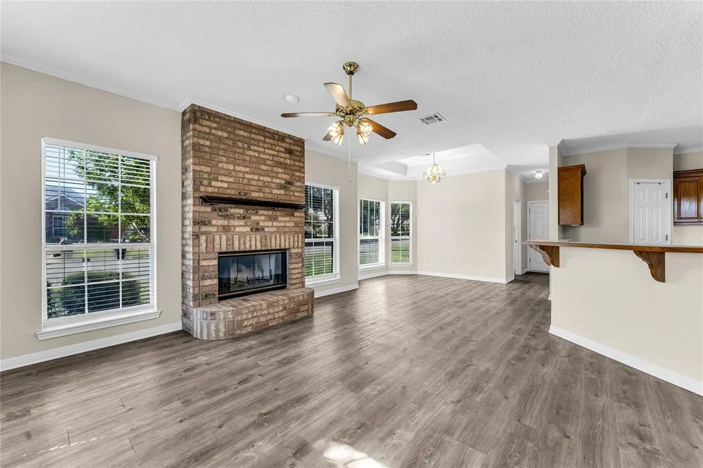 1331 Western Ridge Drive