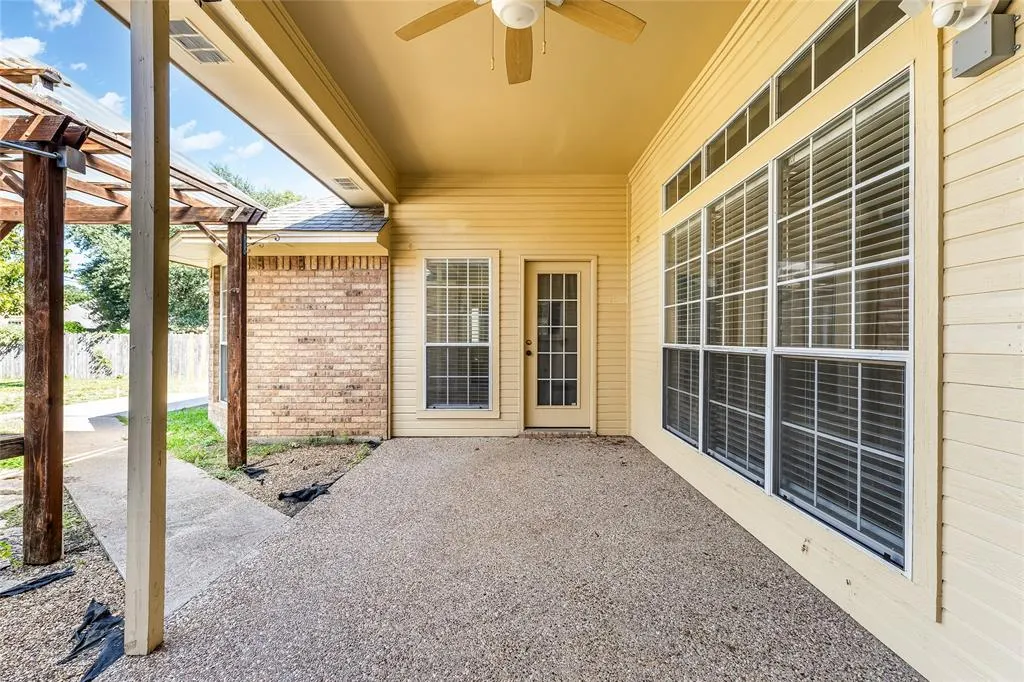 1331 Western Ridge Drive