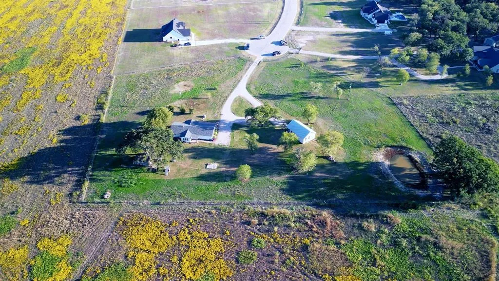 325 & 321 Grassy Way