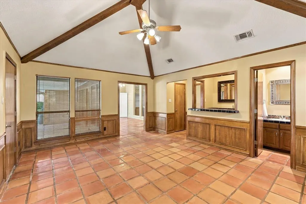 3209 Caliente Court