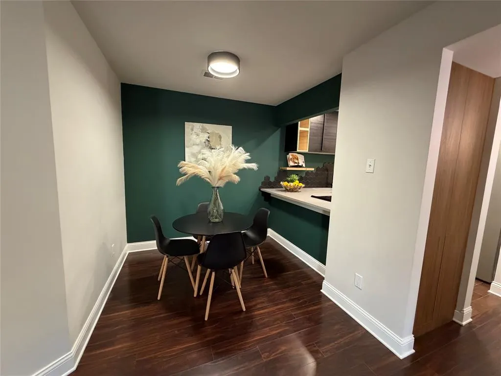 18333 Roehampton Drive #617