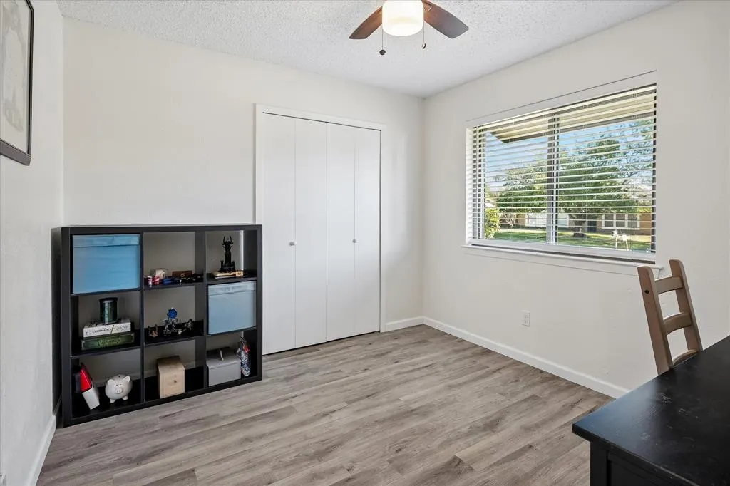 2219 Crockett Drive
