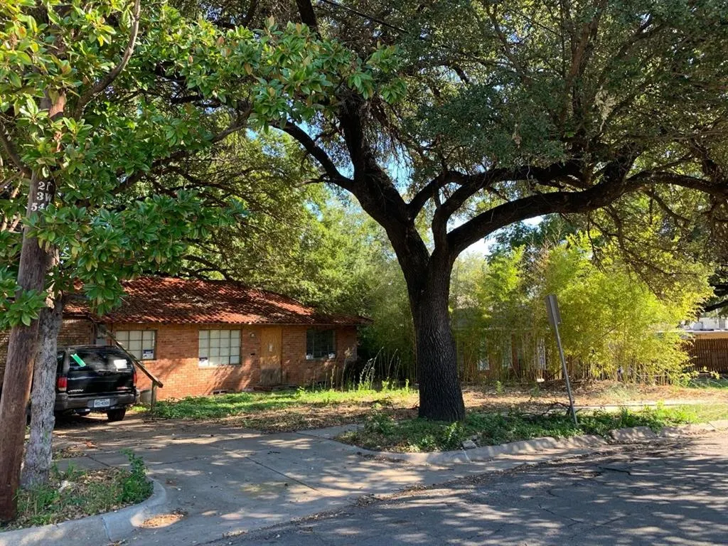 2514 Maple Springs Boulevard