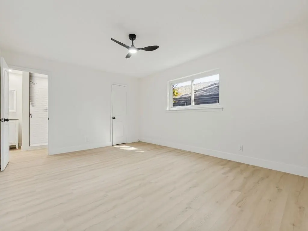6107 Annapolis Lane