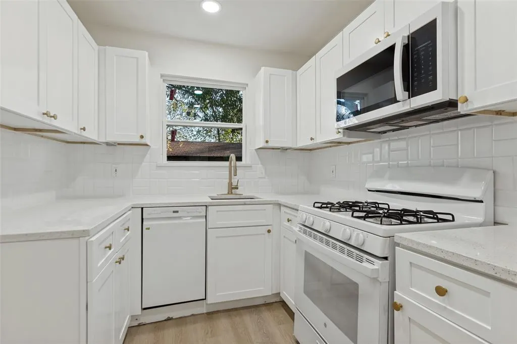 1114 10th Street