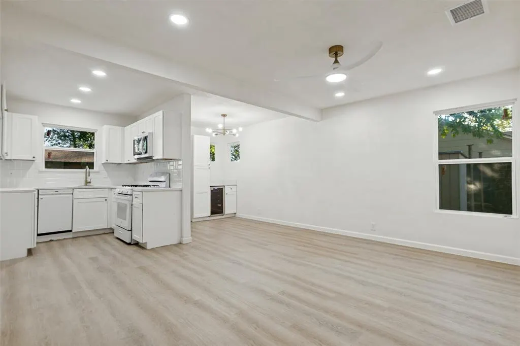 1114 10th Street