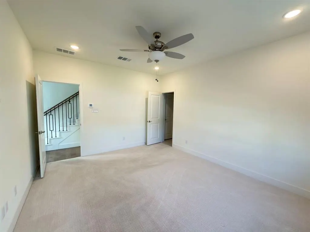 7043 Lathrop Lane