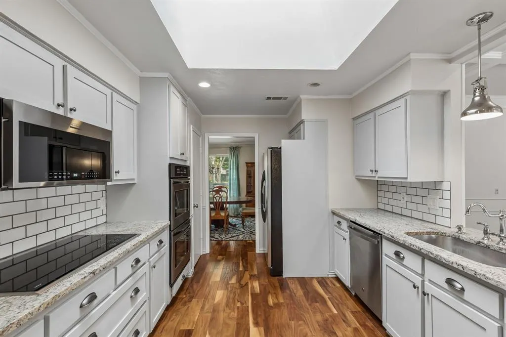 6611 Elvedon Drive