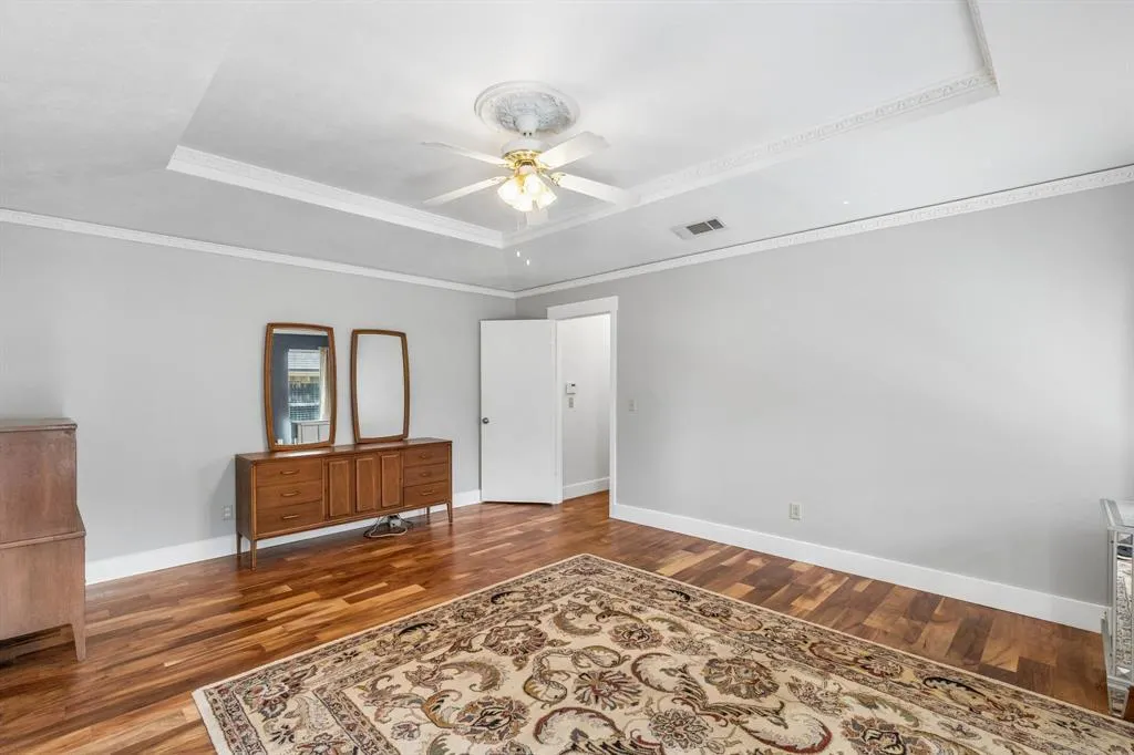 6611 Elvedon Drive