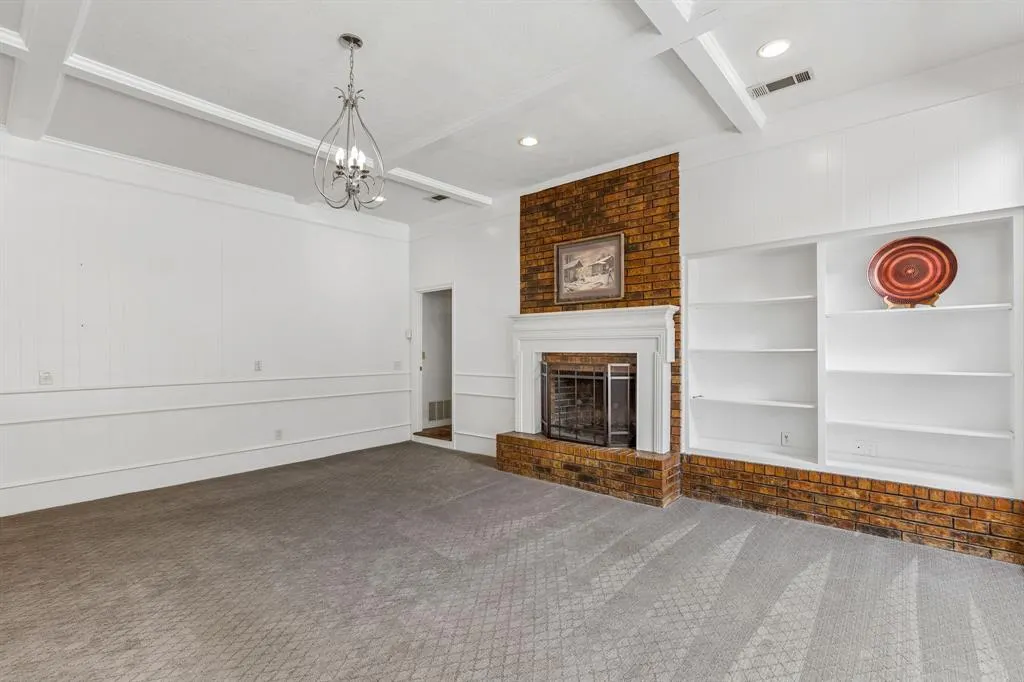 6611 Elvedon Drive