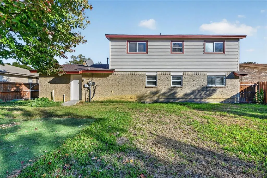 1302 Shelmar Drive