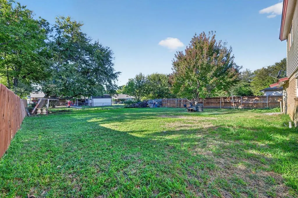 1302 Shelmar Drive