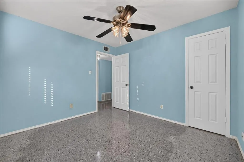 1302 Shelmar Drive