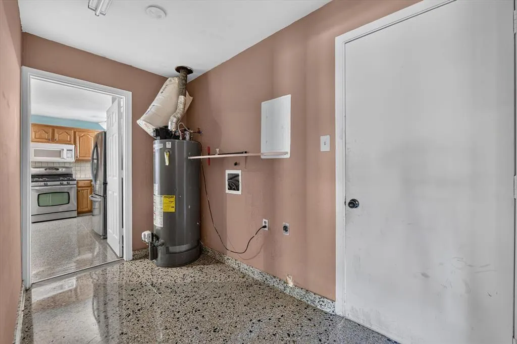 1302 Shelmar Drive