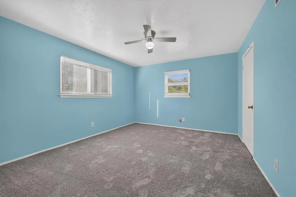 1302 Shelmar Drive