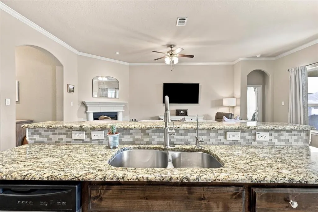 9848 Brazoria Trail