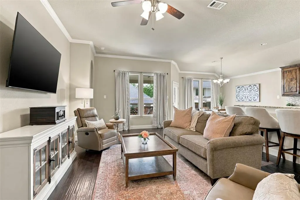 9848 Brazoria Trail