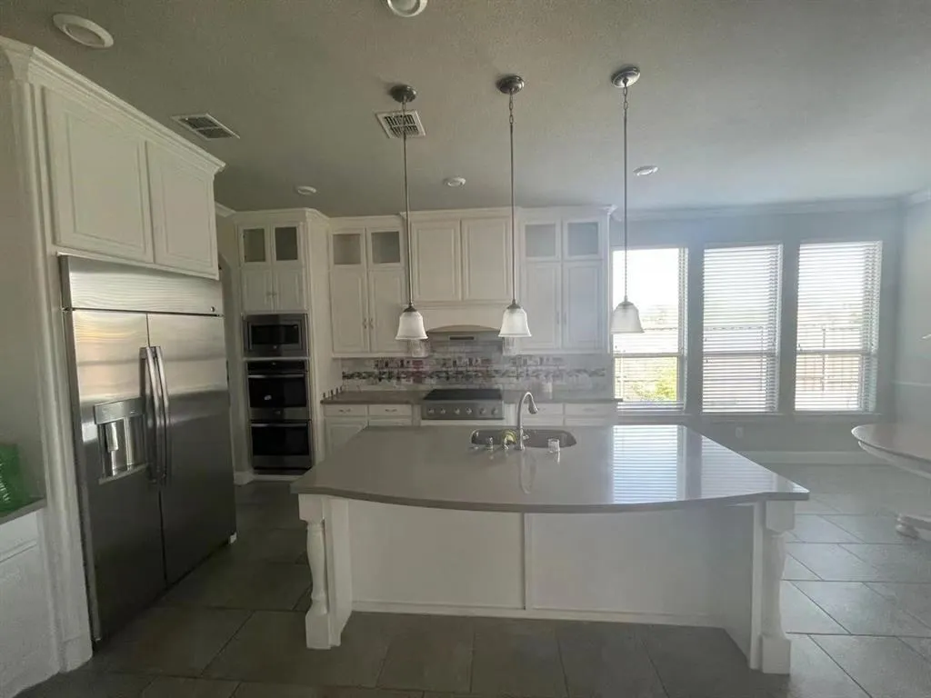 15112 Morning Star Lane