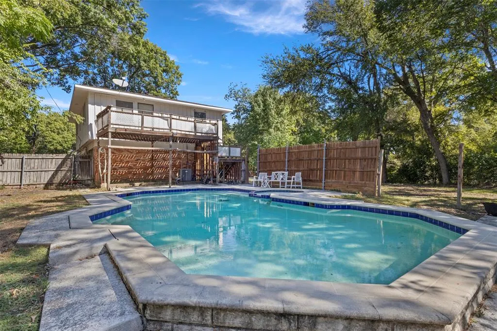 206 Watson Drive