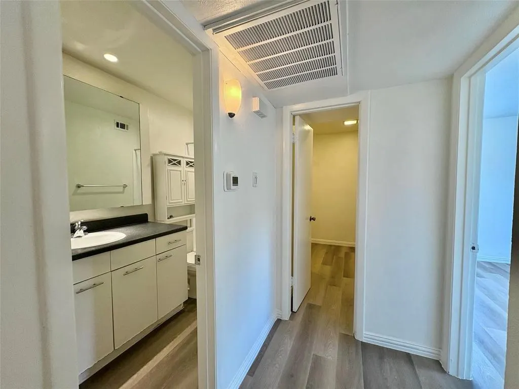 4347 Dickason Avenue #207