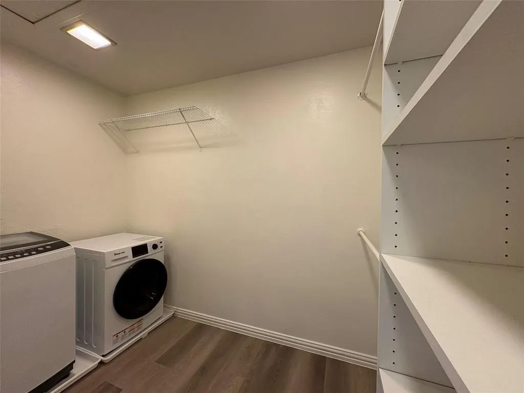 4347 Dickason Avenue #207
