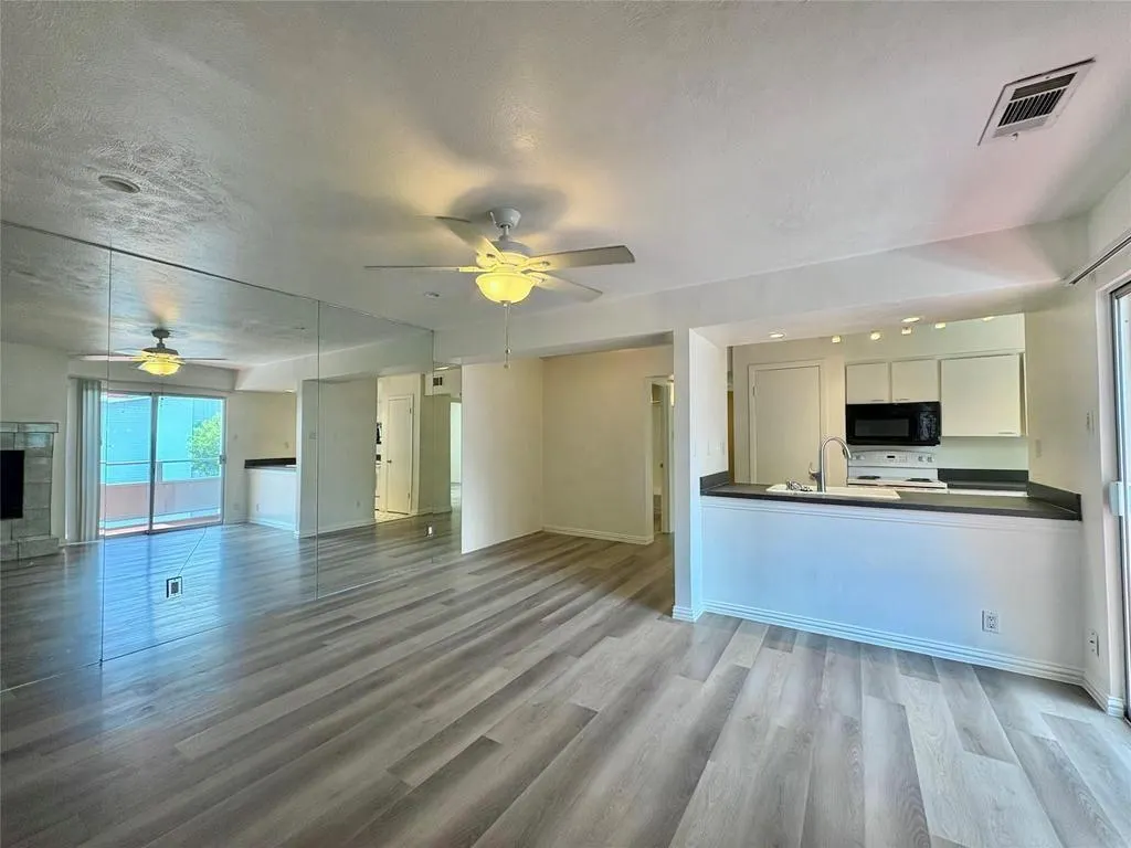 4347 Dickason Avenue #207