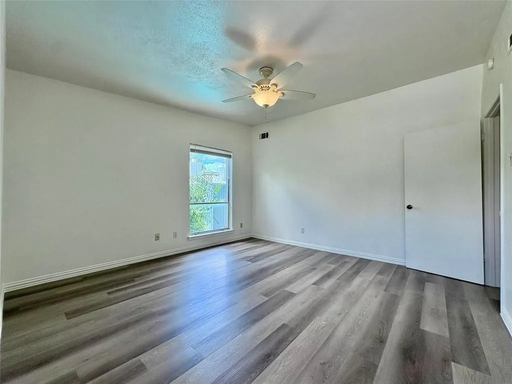 4347 Dickason Avenue #207