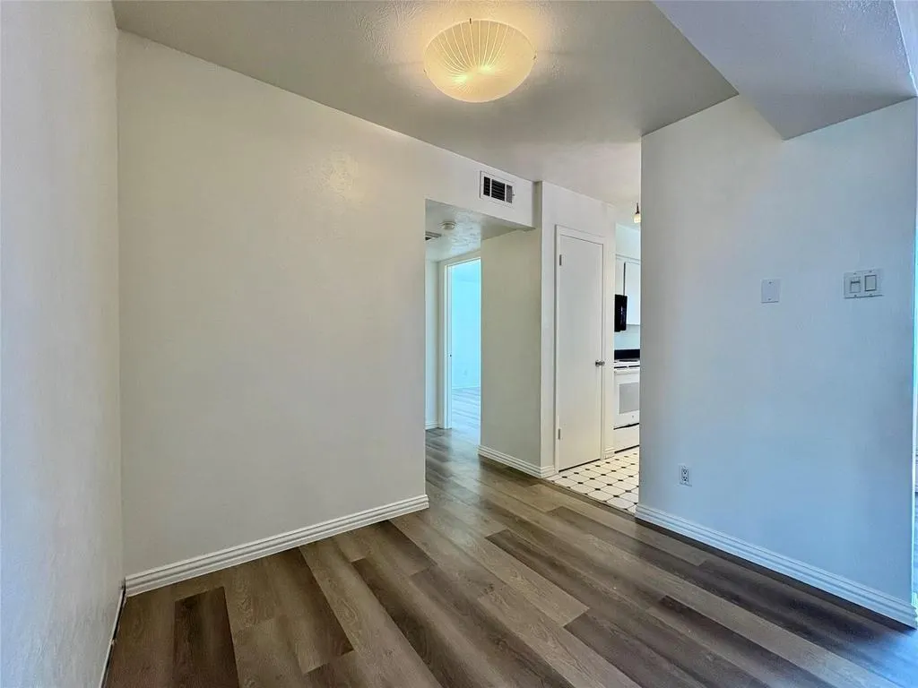 4347 Dickason Avenue #207
