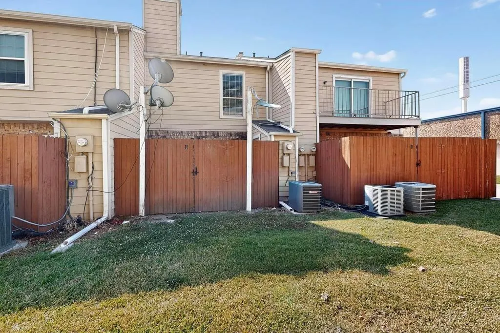 2500 E Park Boulevard #U3