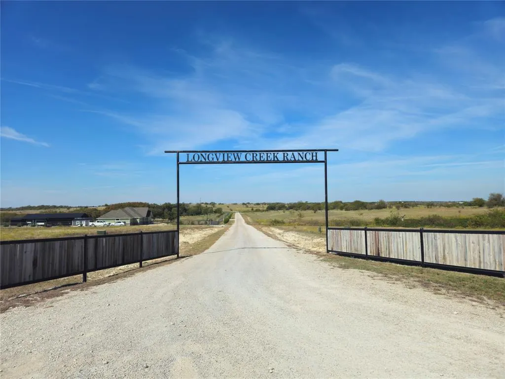 22 Longview Creek Trail