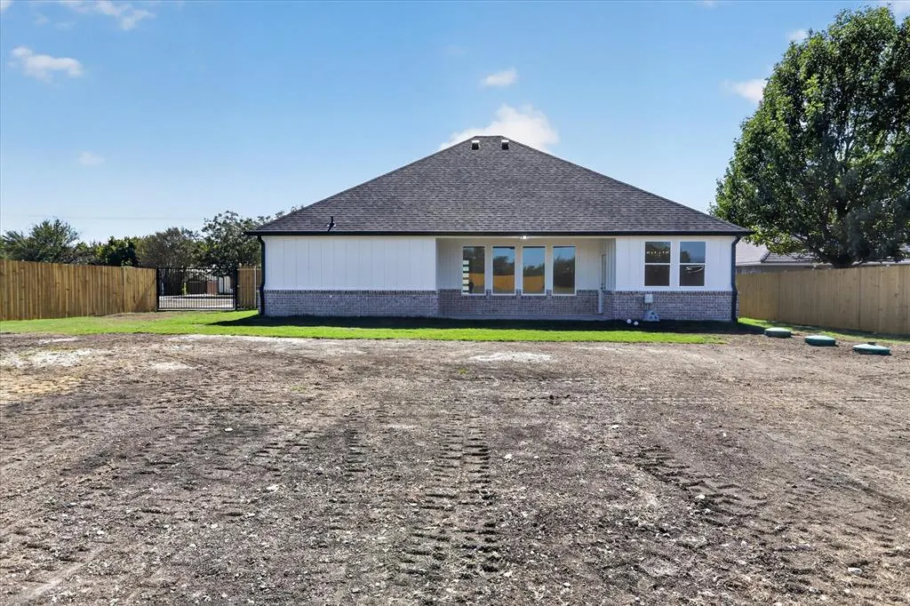 1657 Brookview Drive