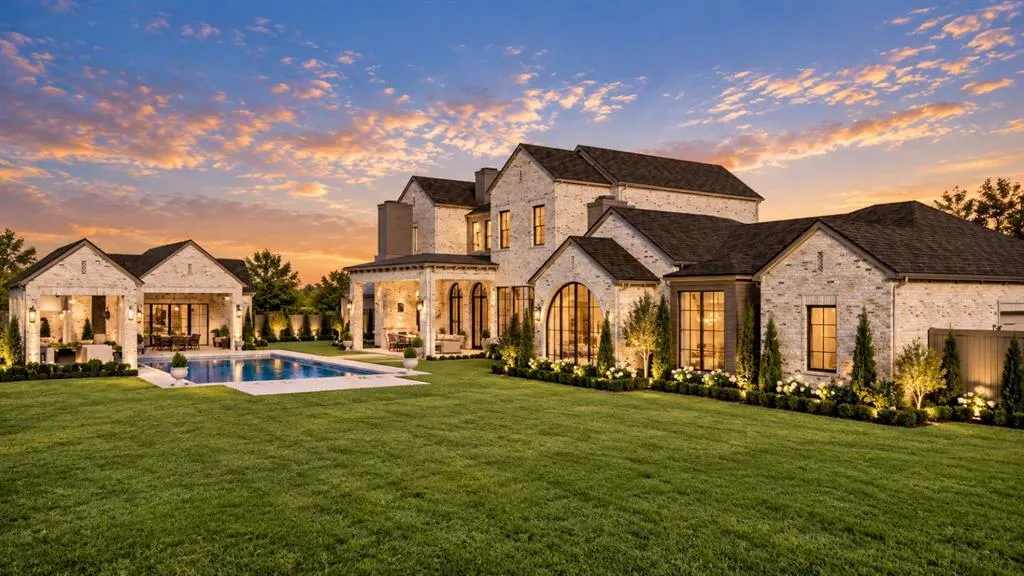 6002 Jericho Court