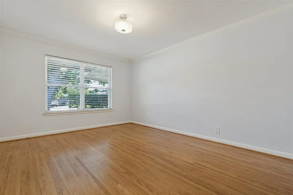 541 Woolsey Drive