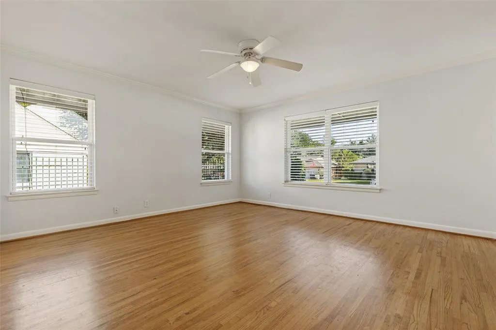 541 Woolsey Drive