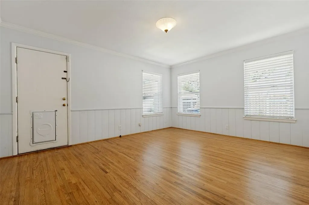 541 Woolsey Drive