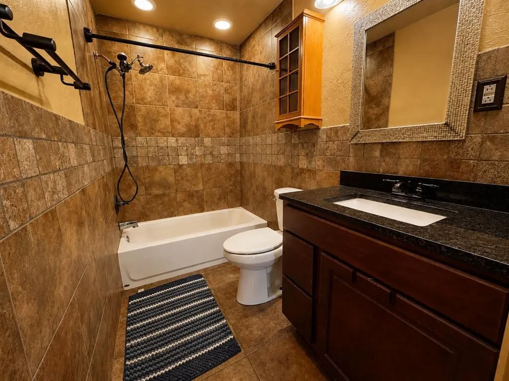 362 Private Road 4379
