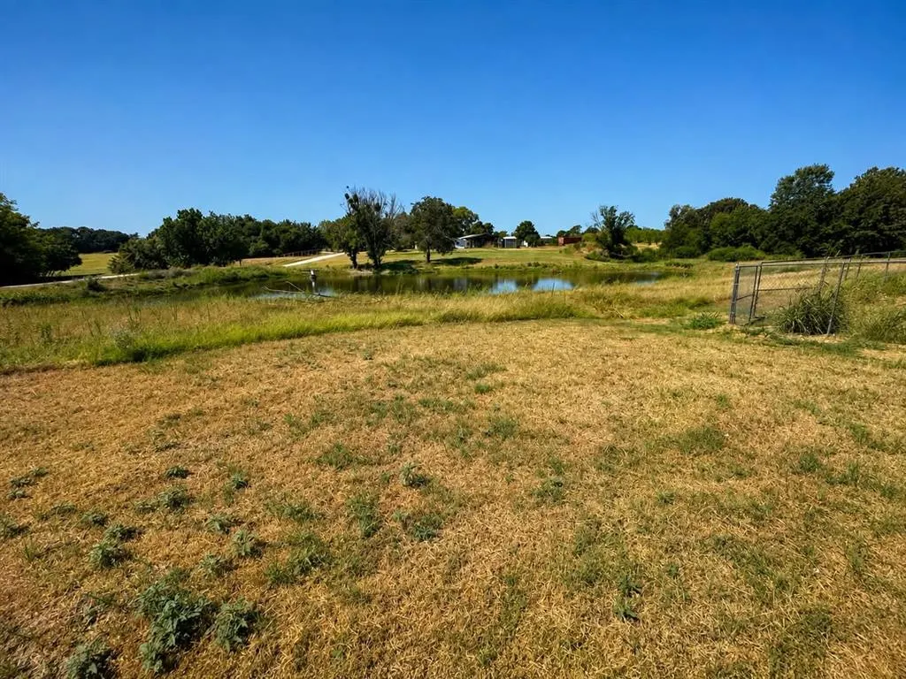 362 Private Road 4379