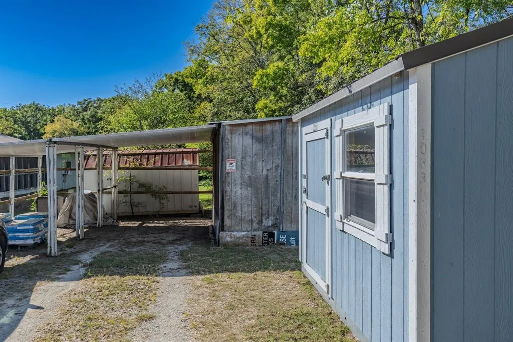 10830 Paradise Lane #1.6 Acres