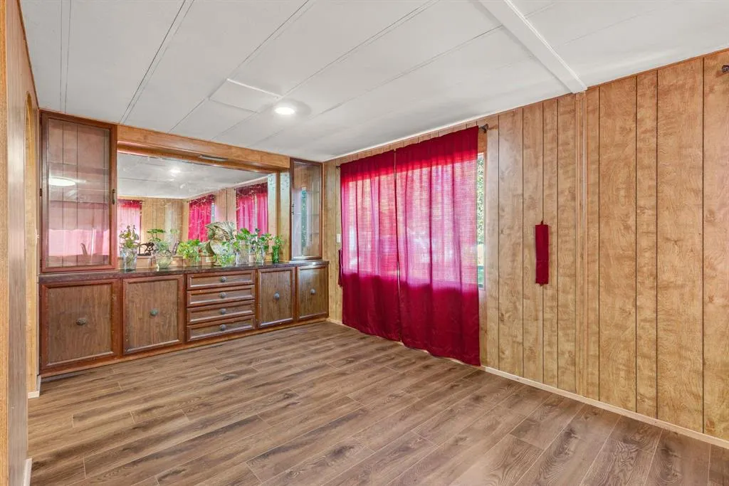 10830 Paradise Lane #1.6 Acres