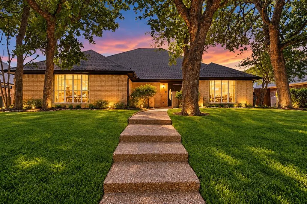 4504 Lake Park Drive