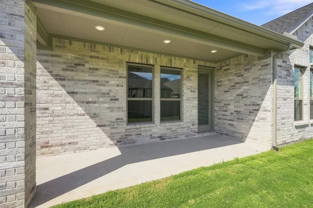 2728 Shady Branch Lane