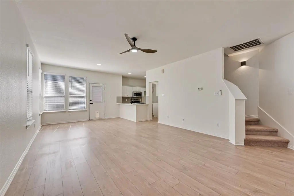 9854 Walnut Hill Drive