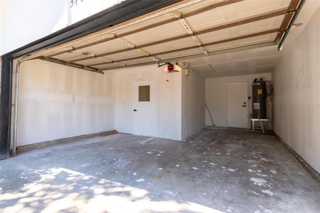 3409 Brook Glen Drive
