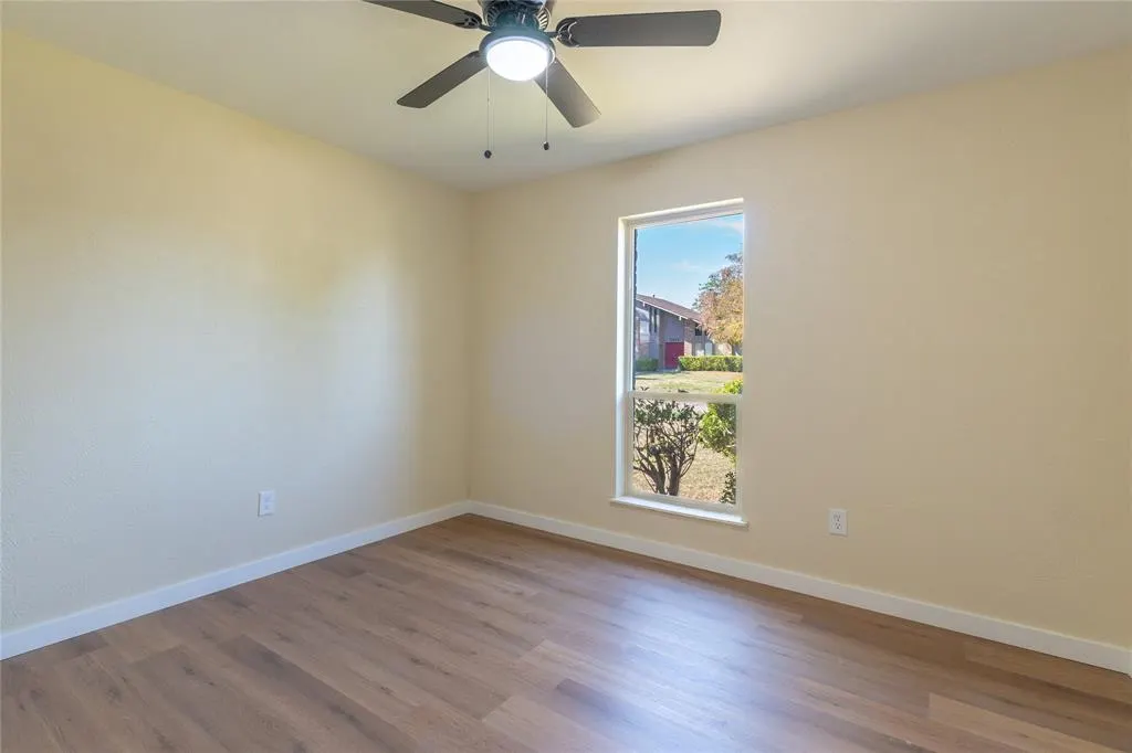 3409 Brook Glen Drive