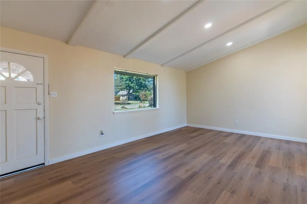 3409 Brook Glen Drive