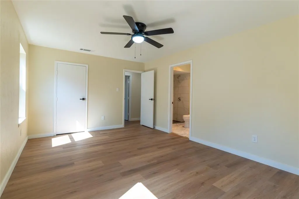 3409 Brook Glen Drive