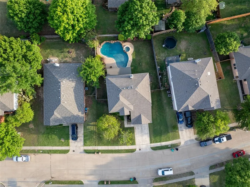1316 White Dove Lane