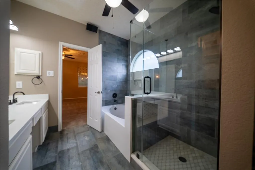 1316 White Dove Lane