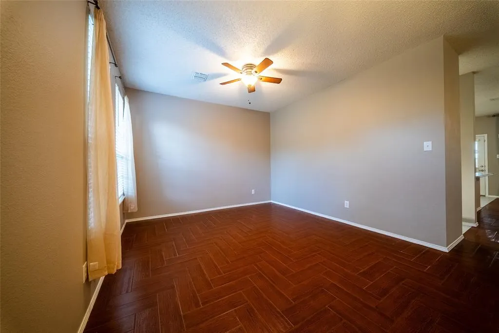 1316 White Dove Lane